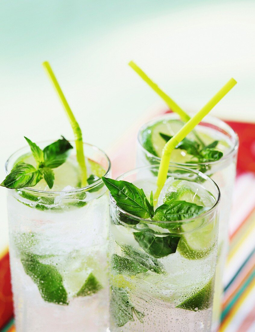 Mineral water with limes and basil