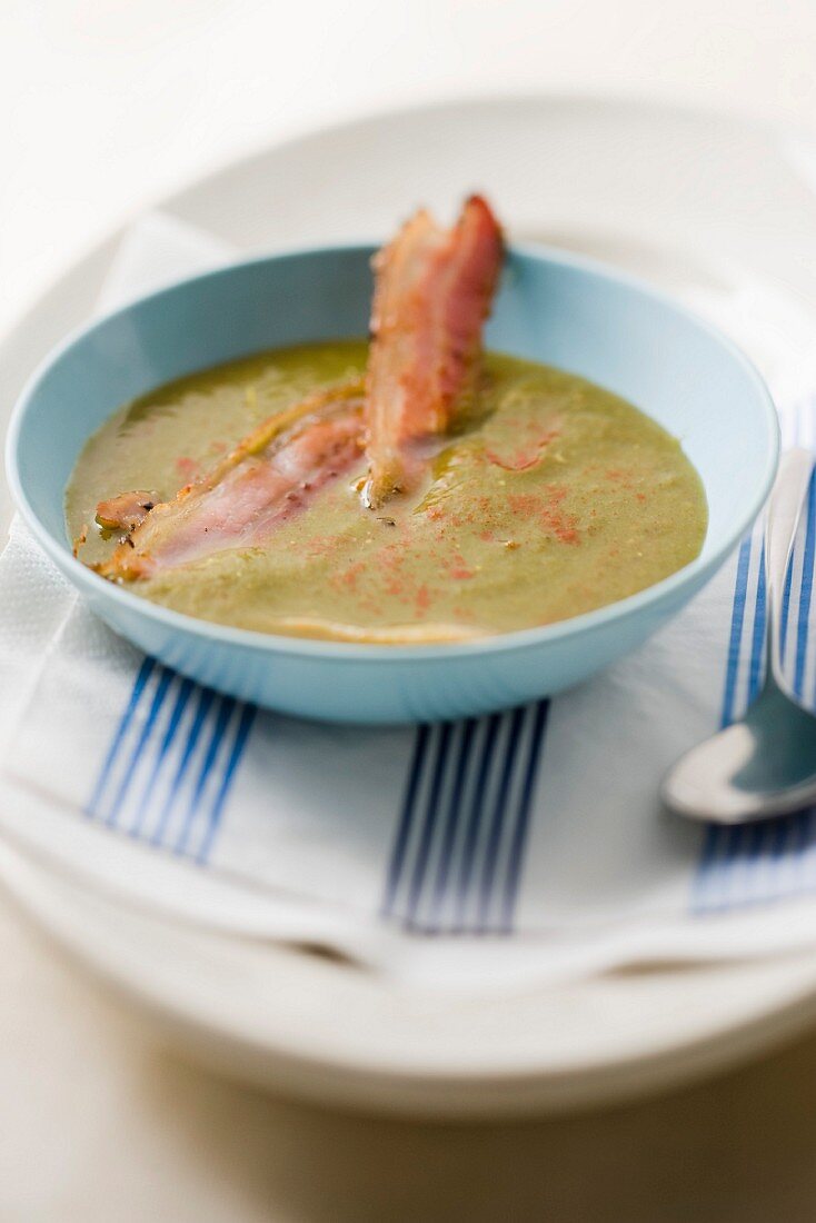 Chard soup with crispy bacon