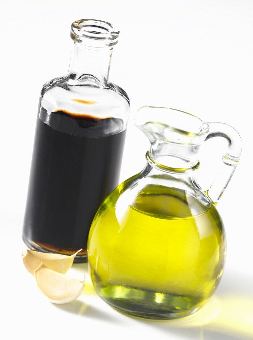 Balsamico, Olivenöl und Knoblauch