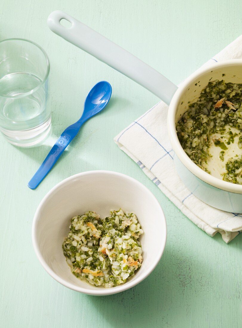 Spinach risotto with fish as baby food