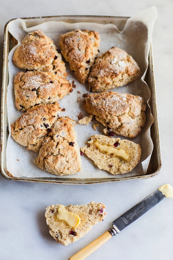 Pomegranate scones with butter