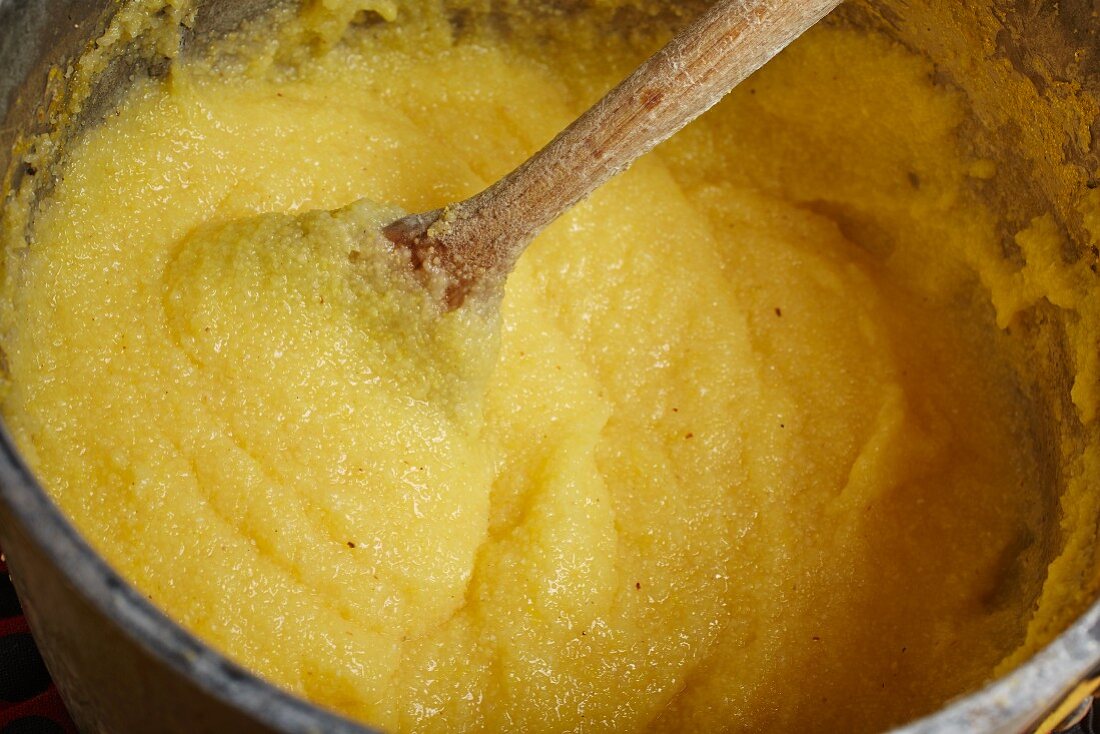 Cooked polenta in a pot