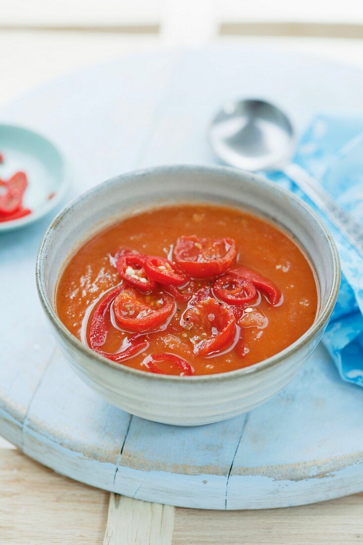 Sweet potato and tomato soup with chilli