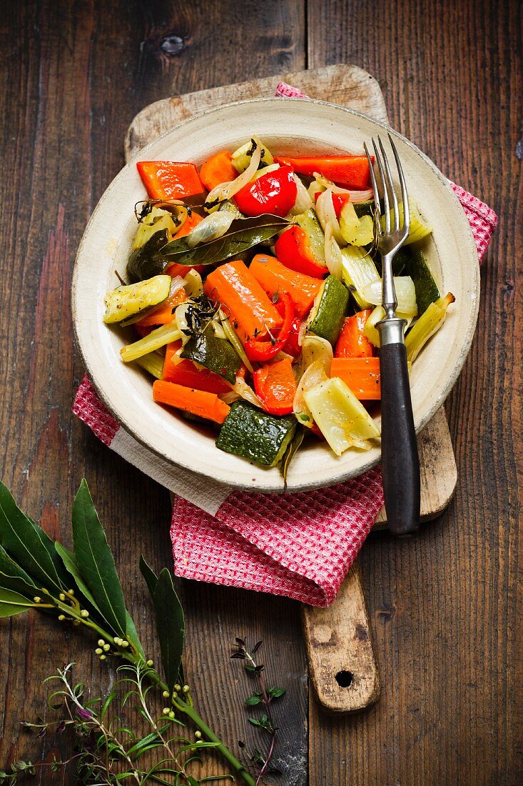 Oven-roasted vegetables with herbs