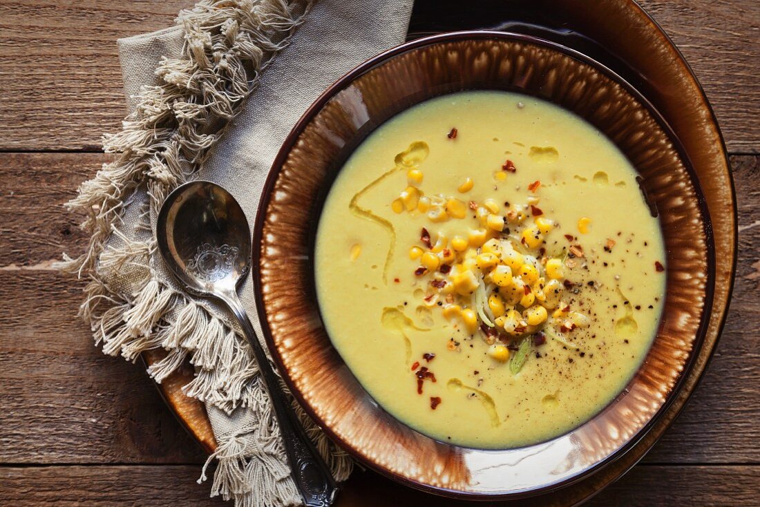 Corn and leek soup with chilli flakes