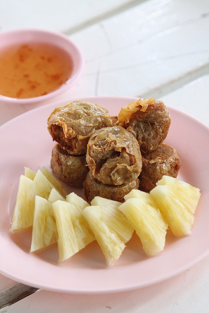 Fried crab balls with pineapple