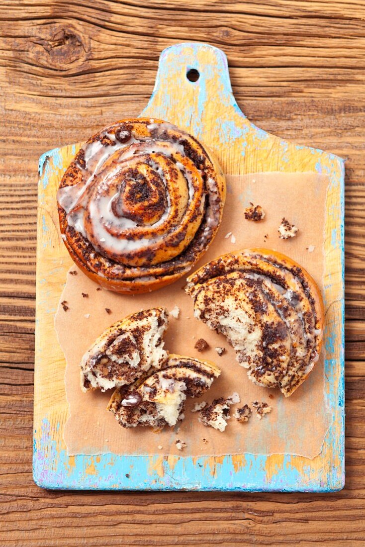 A poppyseed pastry with icing