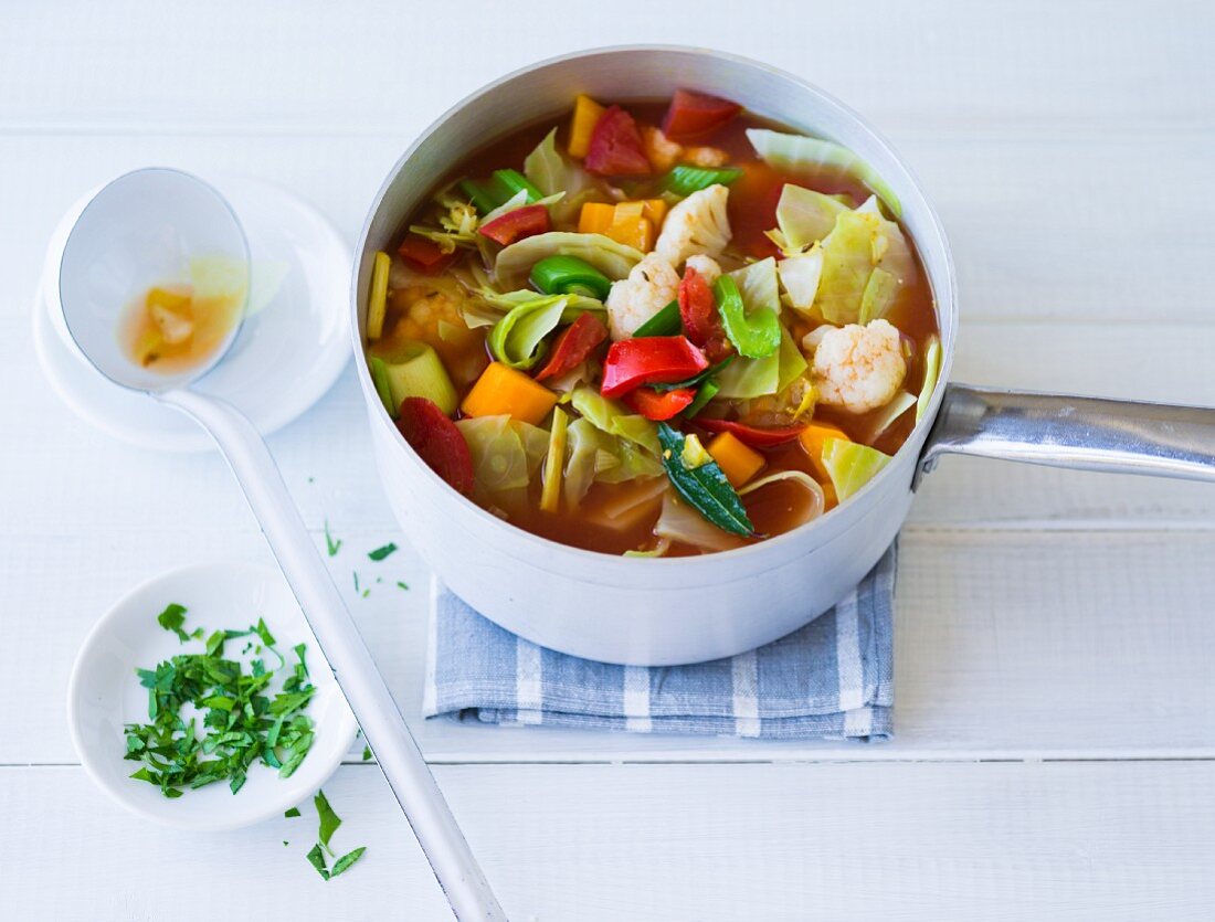 Cabbage soup with peppers