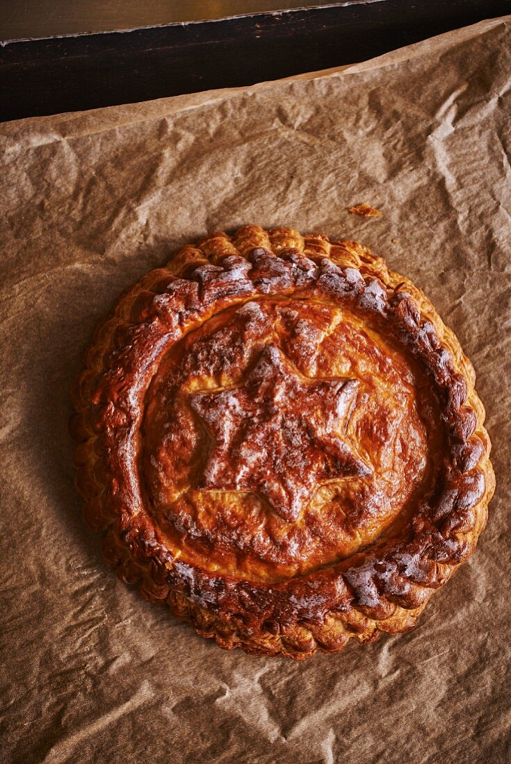 Galette des rois (traditional Three King's Cake made with puff pastry, France)
