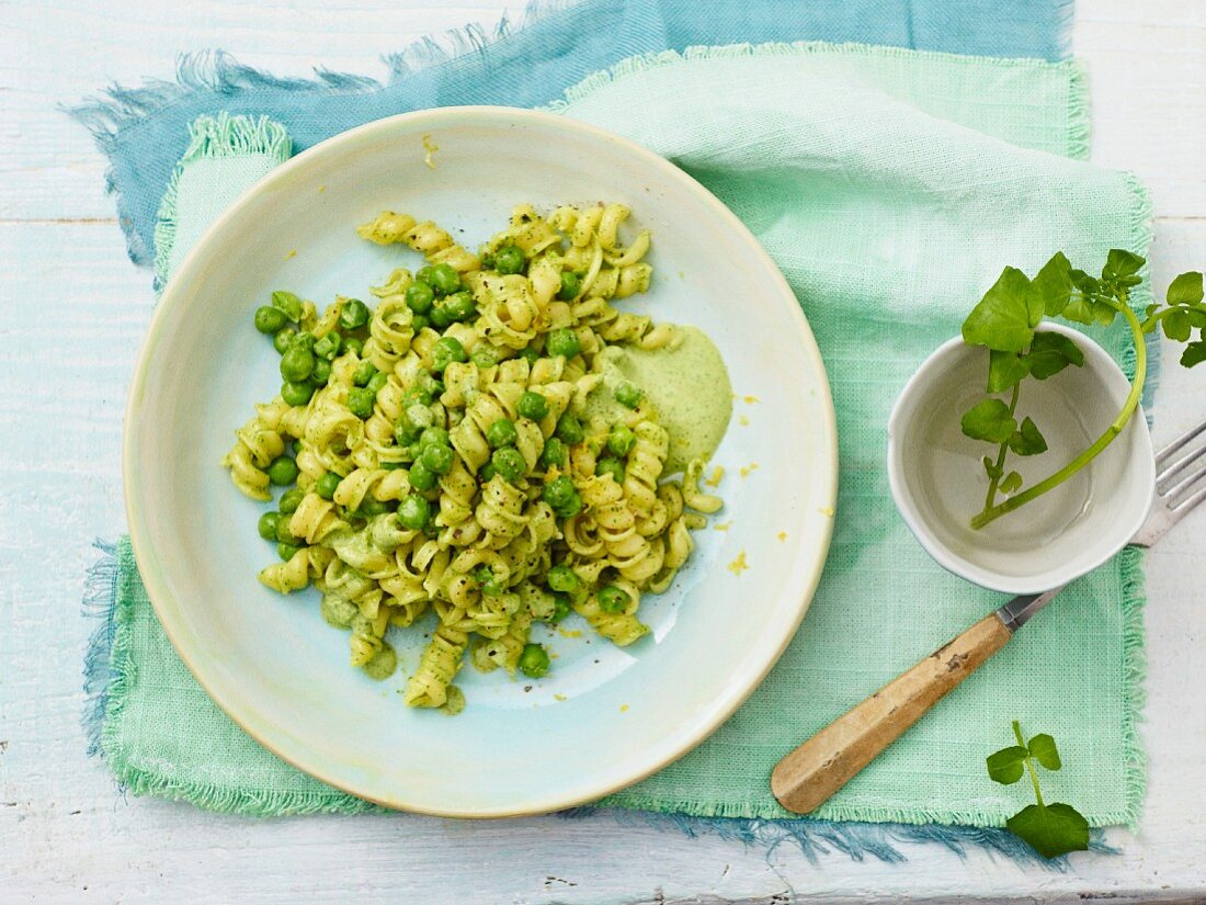 Pasta mit Brunnenkresssecreme