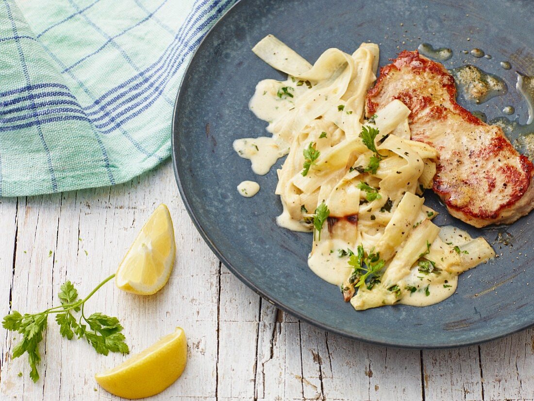 Asparagus pasta with veal escalope