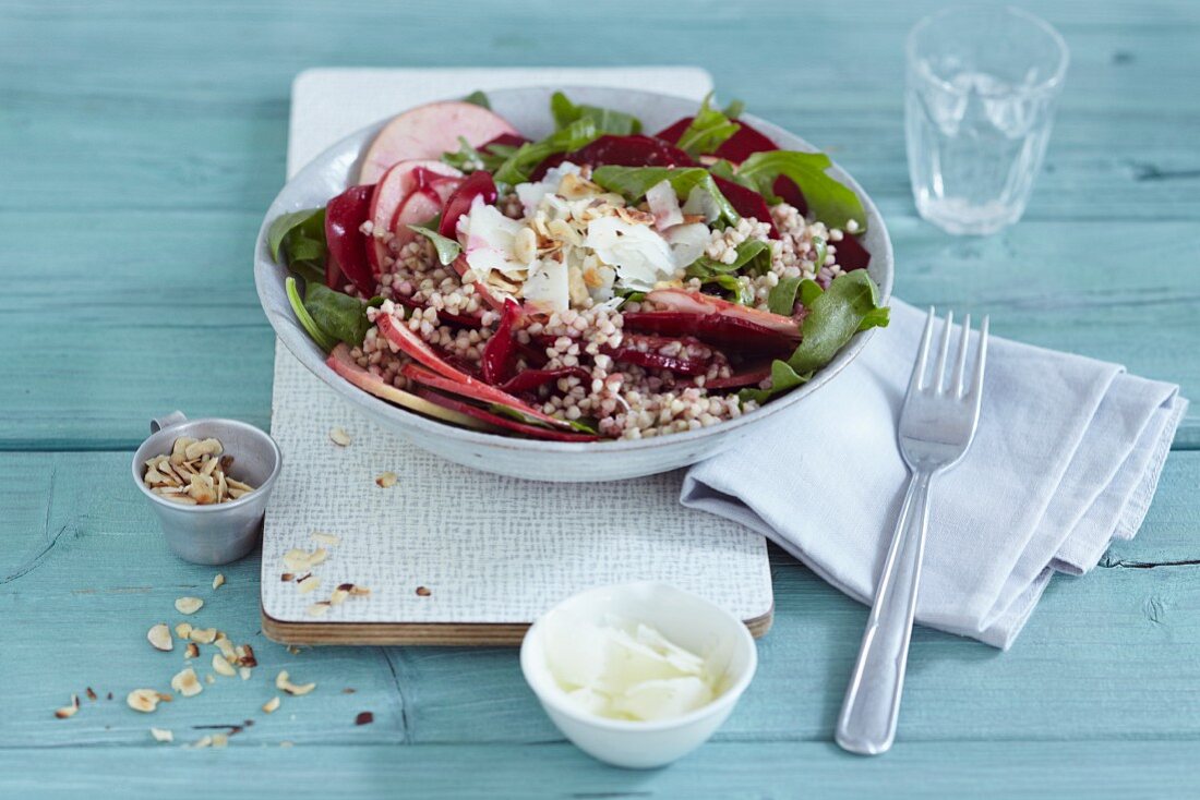 Buckwheat salad with beetroot, Manchego cheese, rocket and hazelnuts