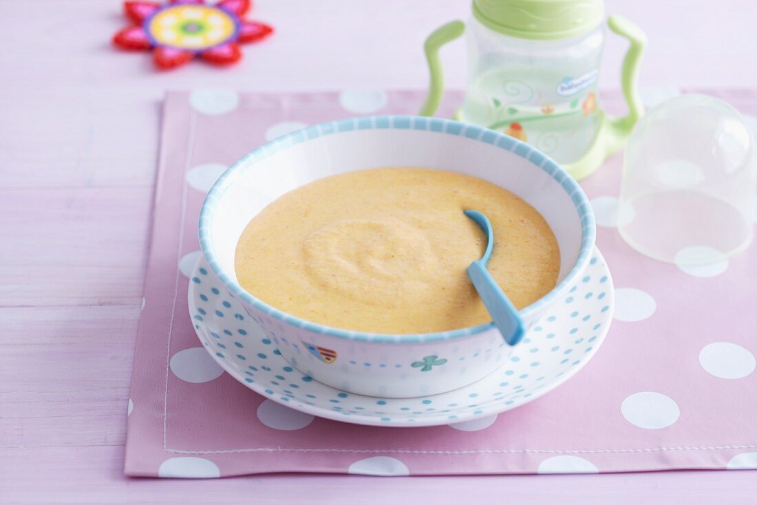 Carrot and spelt porridge