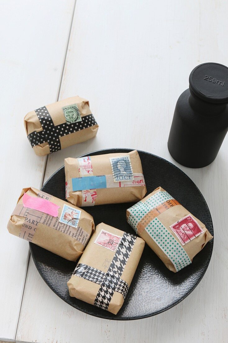 Geschenkidee: selbstgemachte Seife, originell verpackt