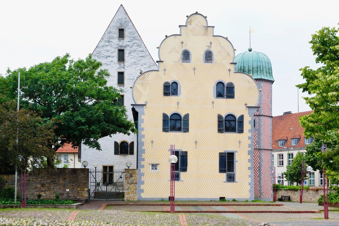 Der Ledenhof mit Steinwerk, Palas und Treppenturm, Osnabrück