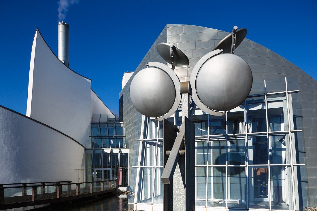 Energie Forum Innovation in Bad Oeynhausen, designed by the American celebrity architect Frank O. Gehry