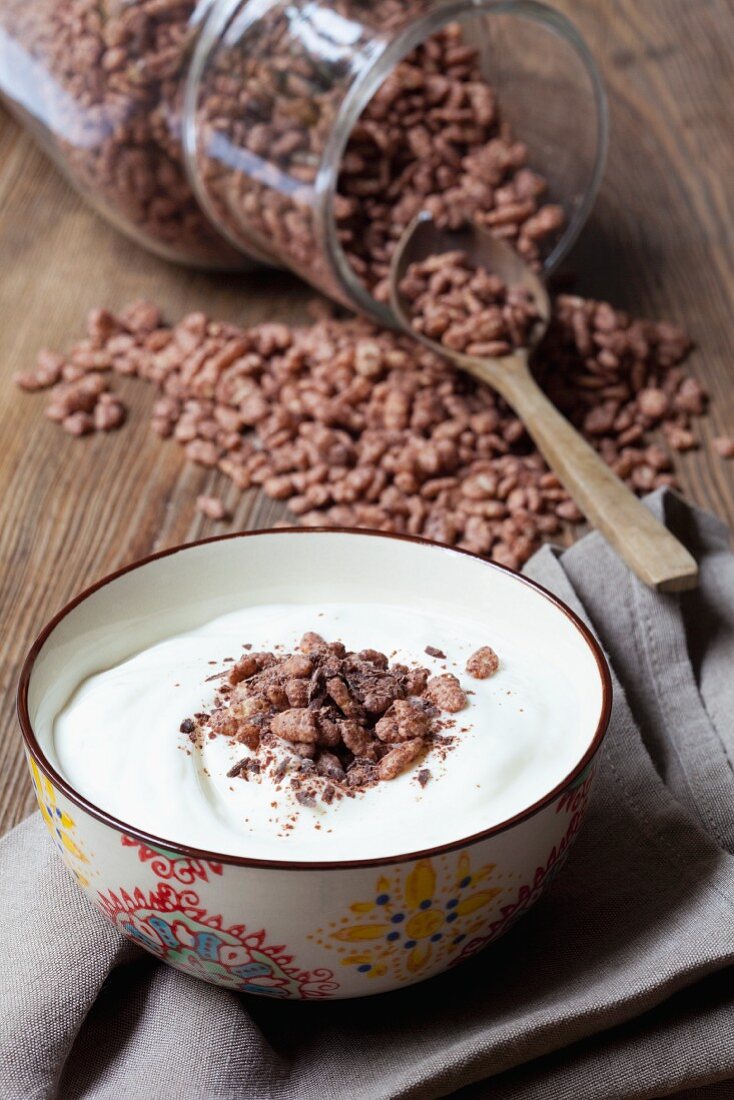 Yoghurt with chocolate rice crispies