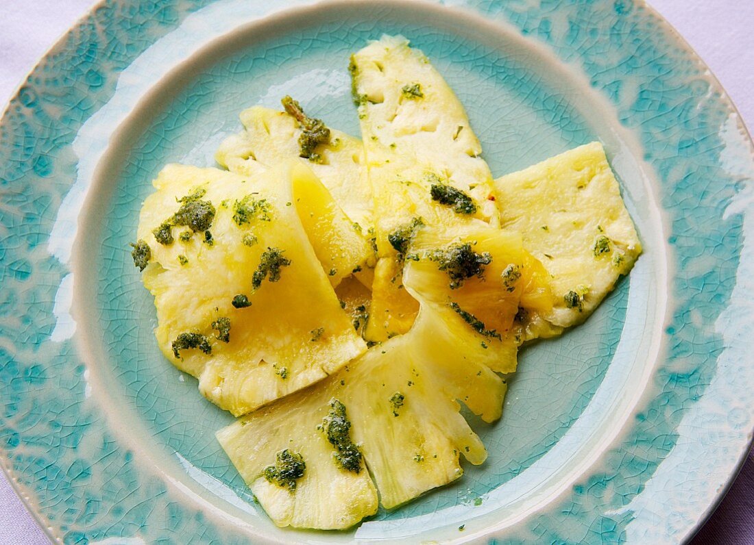 Pineapple carpaccio with pesto