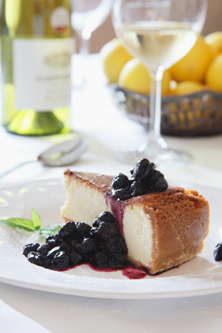 Cheesecake with compote
