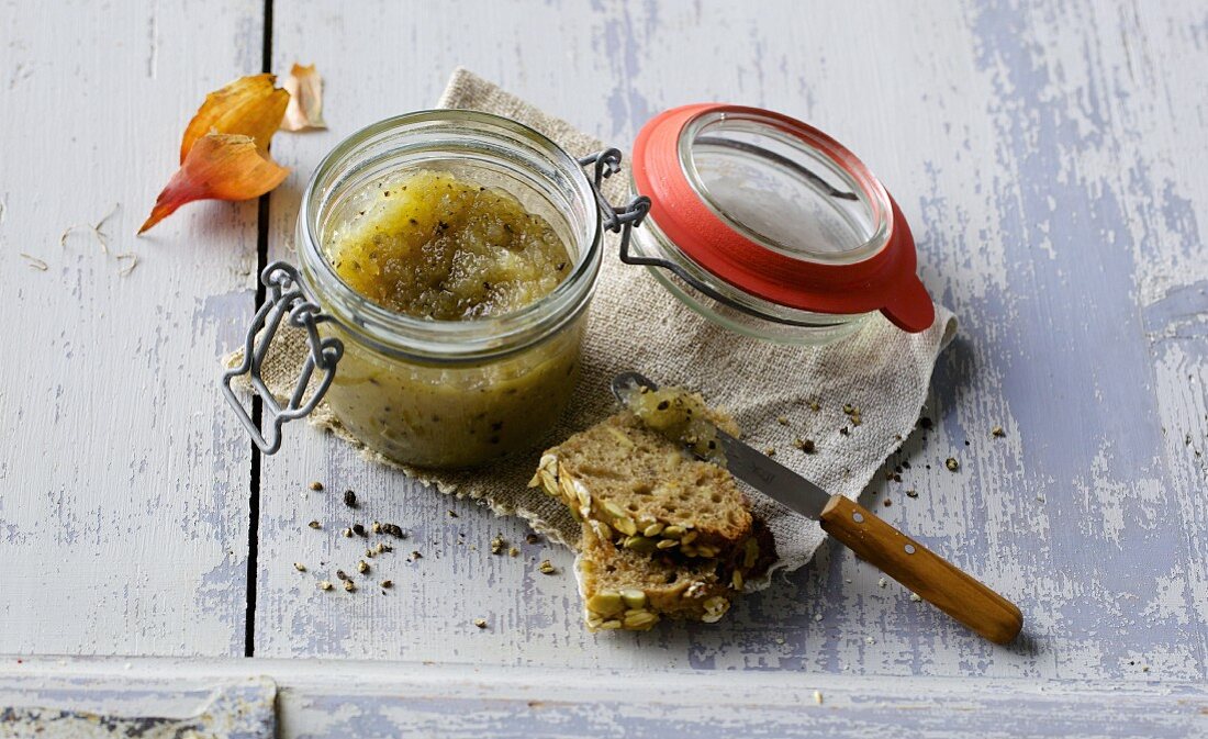 Homemade onion chutney with white wine and allspice