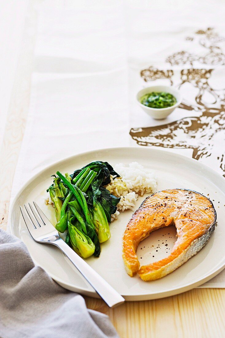 Salmon cutlet with asian style gremolata and stirfried vegetables