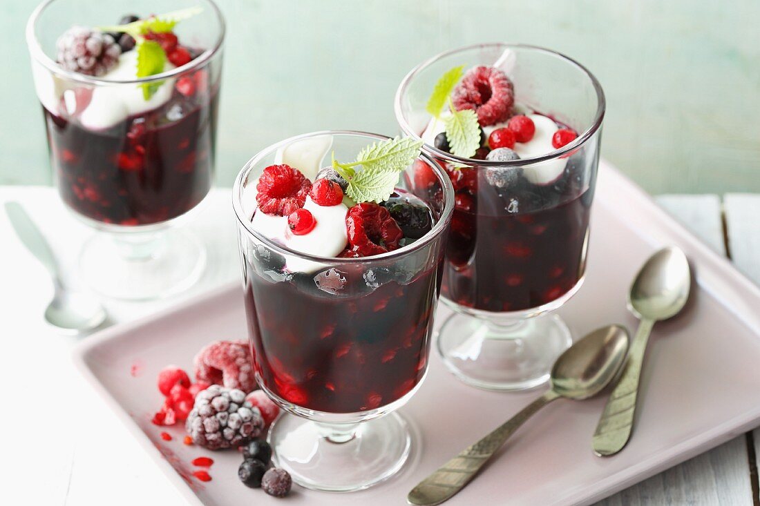 Quick red berry compote