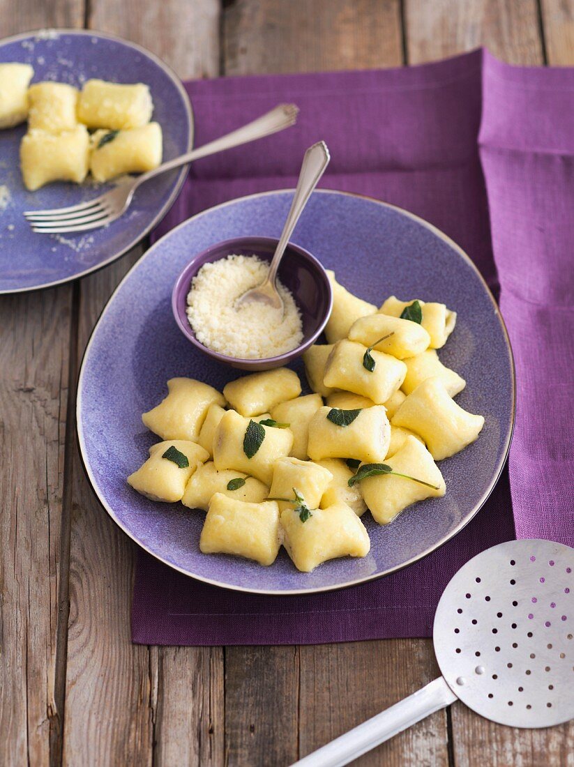 Gnocchi mit Ziegenkäse und Trüffeln