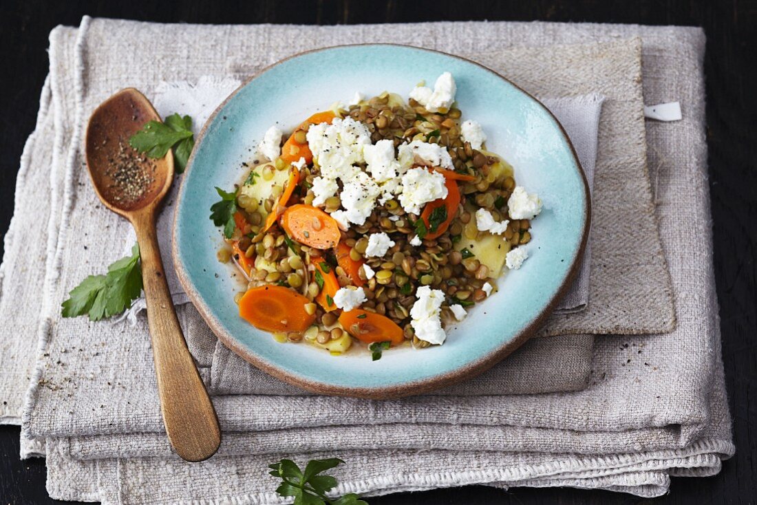Lentil salad with carrots, parsnips and feta cheese