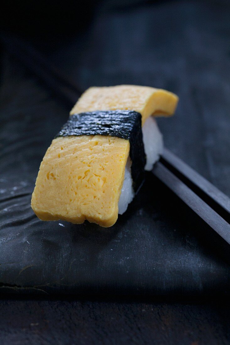 Tamago sushi with omelette and nori