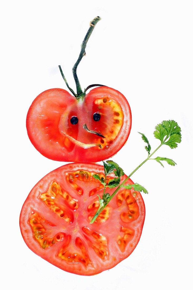 Tomaten-Schneemann mit Petersilie