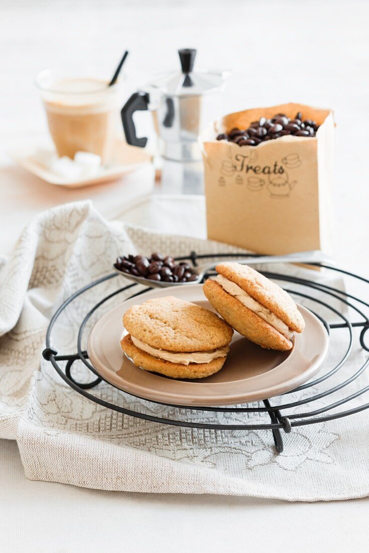 Hazelnut and coffee whoopie pies