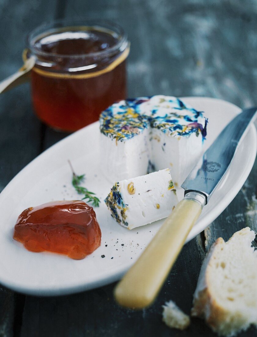 Petal cream cheese with quince jelly