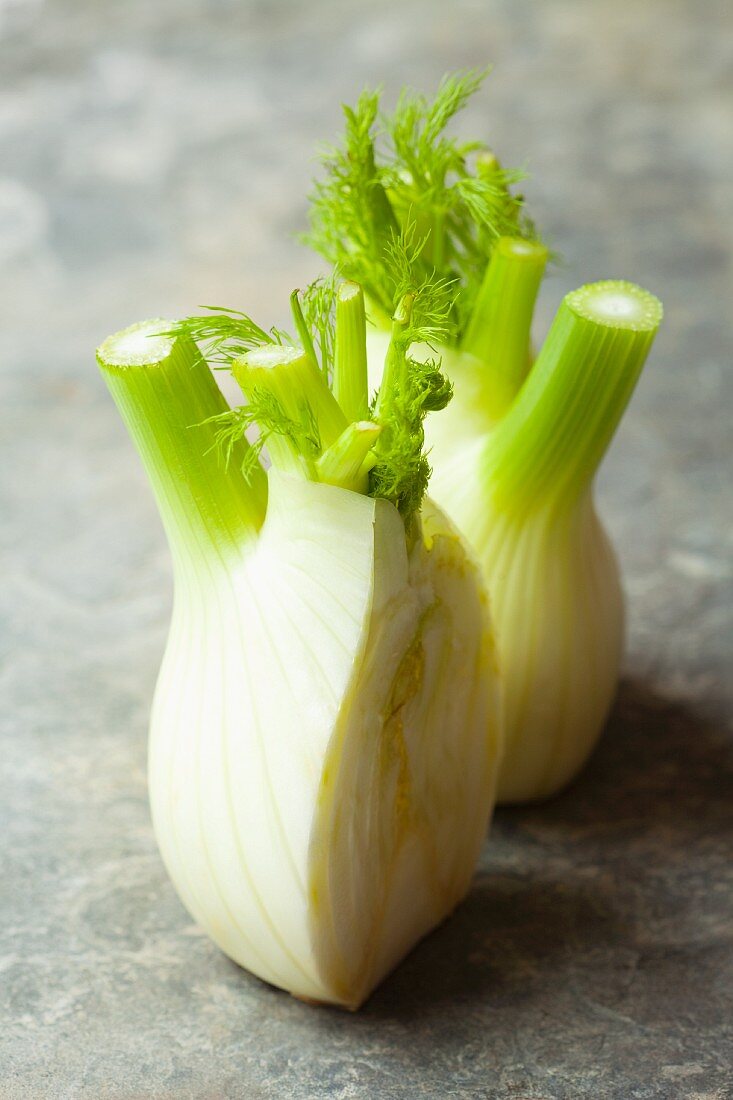 Fennel bulbs, whole and halved