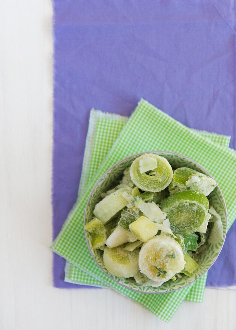 Frozen leek rings