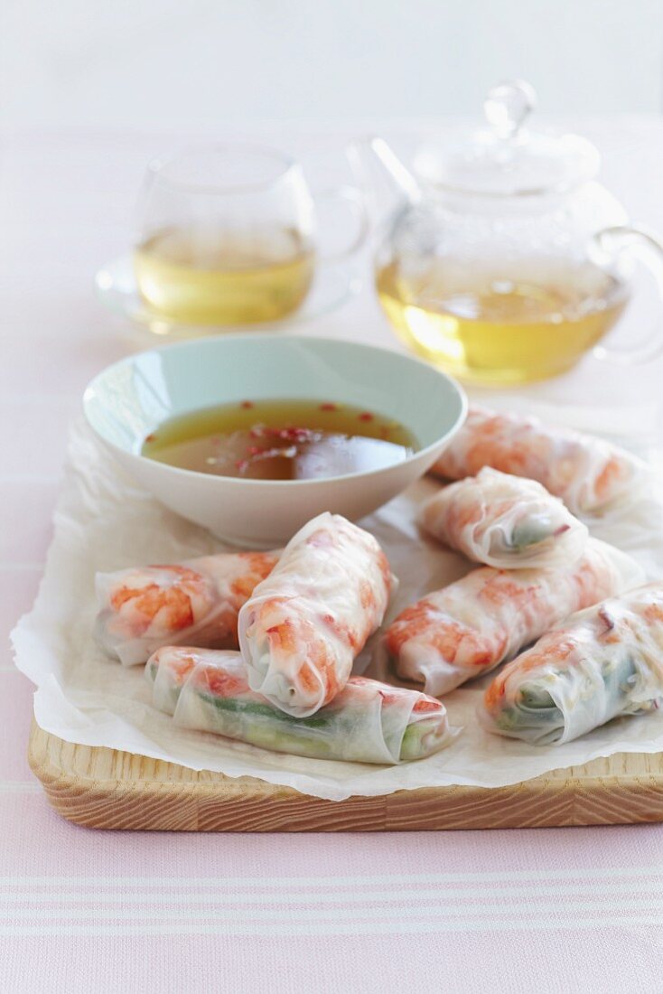 Spring rolls with cucumber, crayfish and a chilli dip (Vietnam)