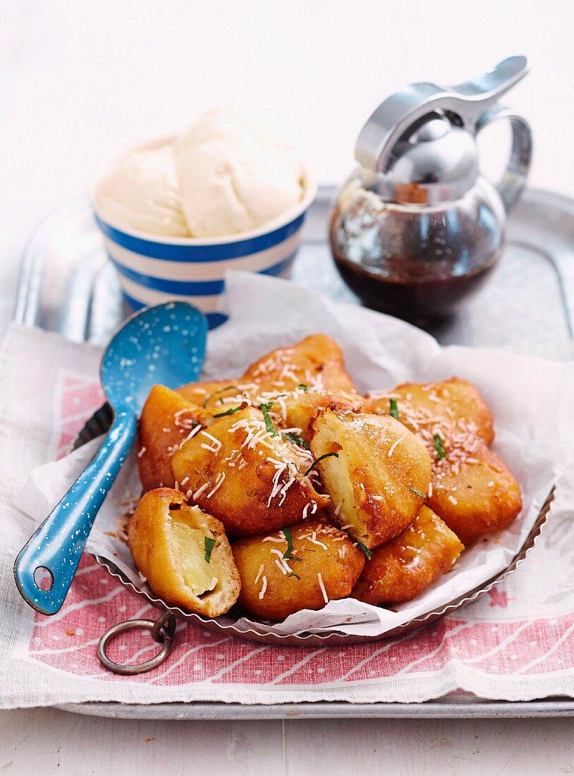 Pineapple fritters