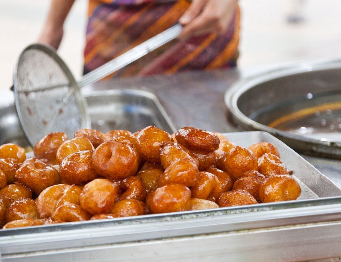 Lokma (fried doughnuts, Turky), at a street market