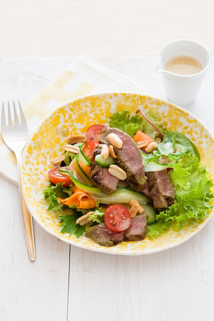 Beef salad with peanuts (Thailand)