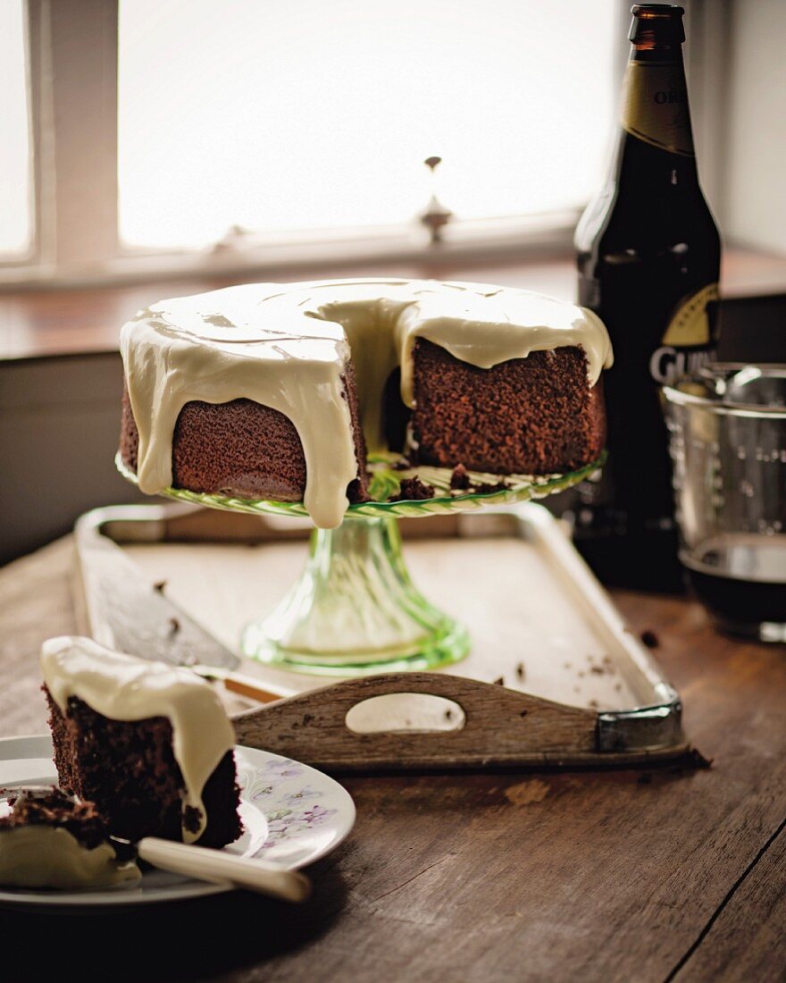 Chocolate cake with Guinness and frosting (Ireland)