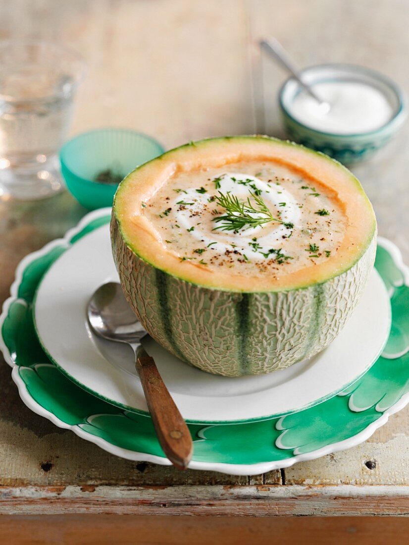 Cold melon soup with ginger