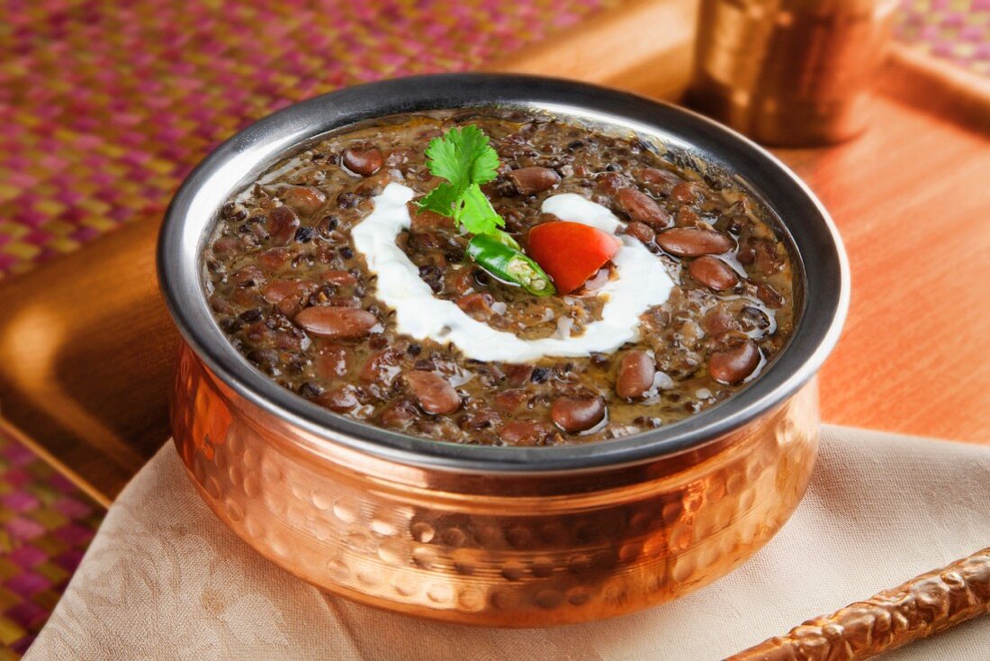 Dal makhani – India lentil curry from the Punjab