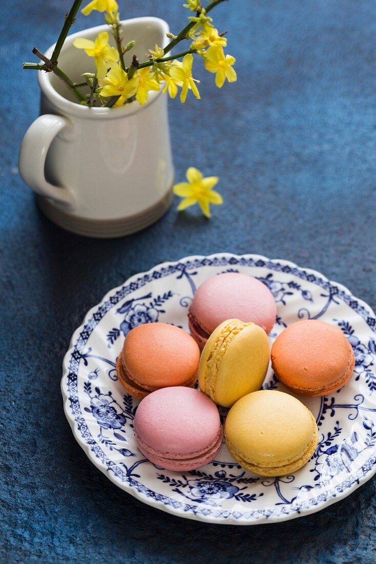 Coloured macarons