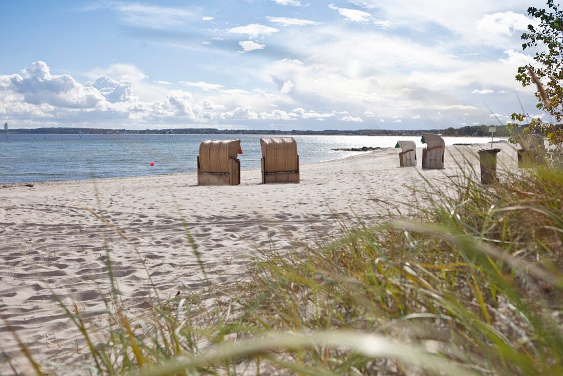 Strandkörbe an der Lübecker Bucht