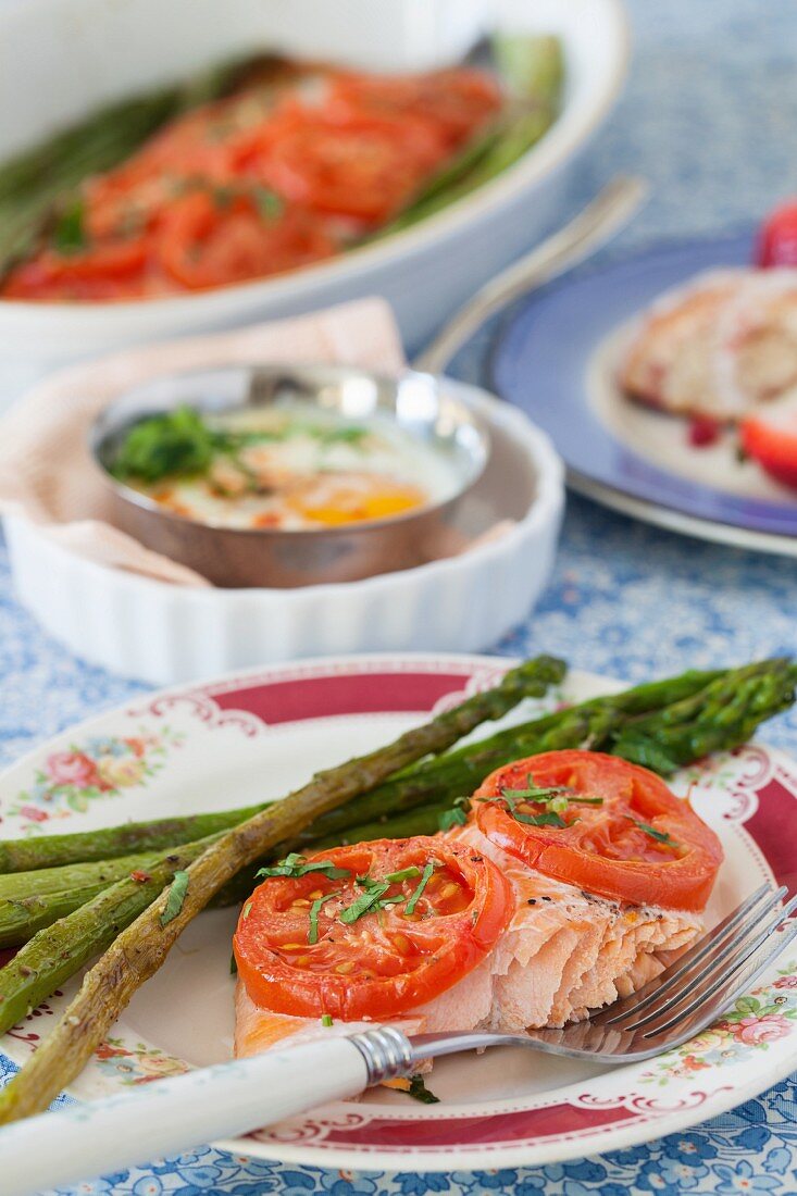 Arctic char with tomatoes and asparagus