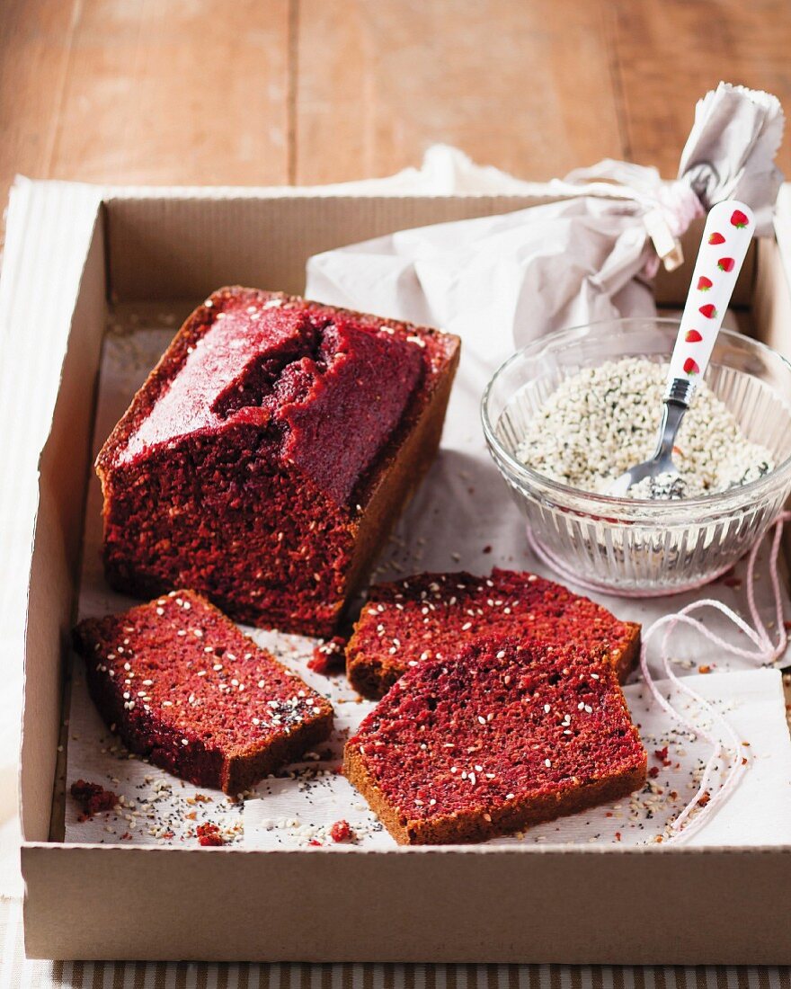 Beetroot cake with poppy seeds and sesame seeds