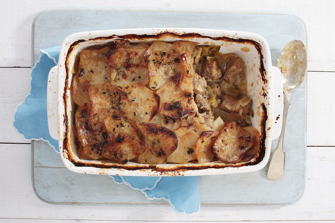 Lamb bake with leek (seen from above)