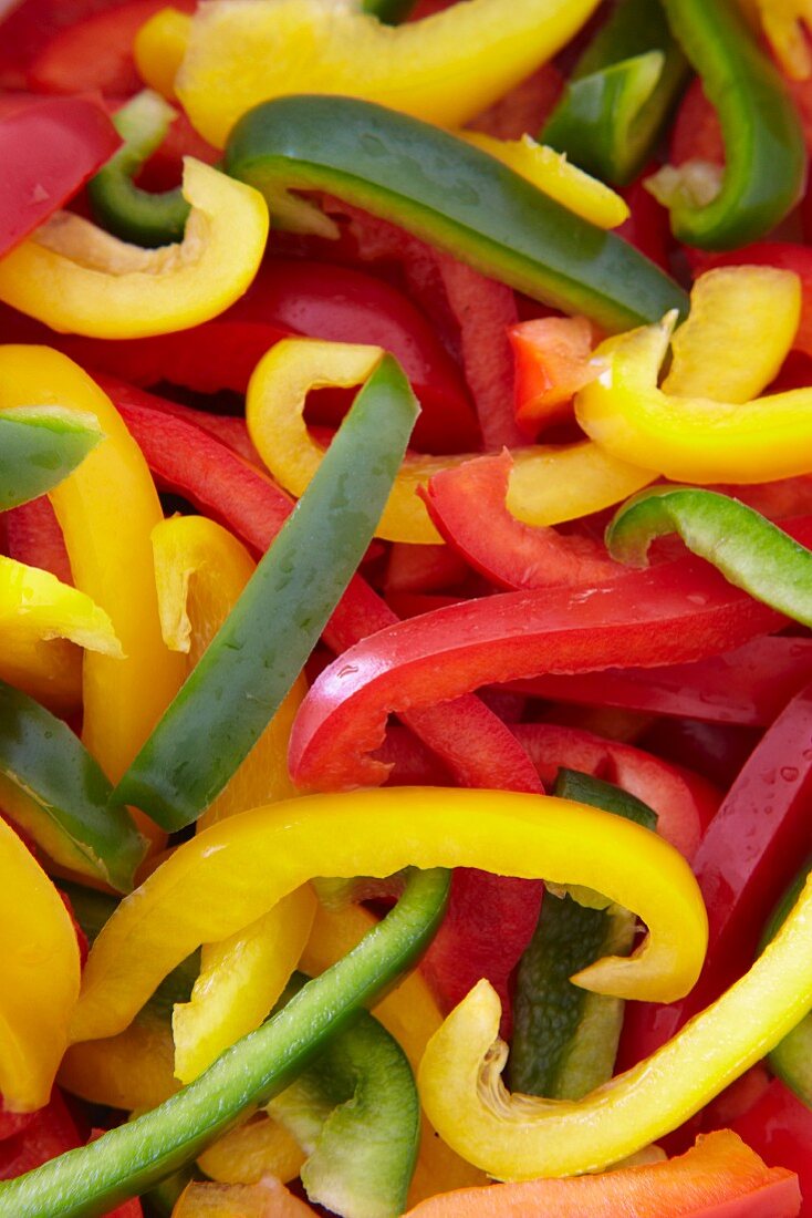 Colourful sliced peppers