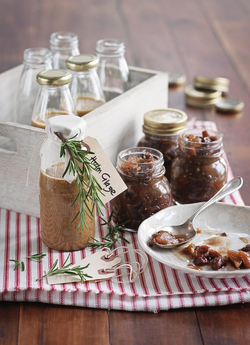 Homemade fig chutney for Christmas