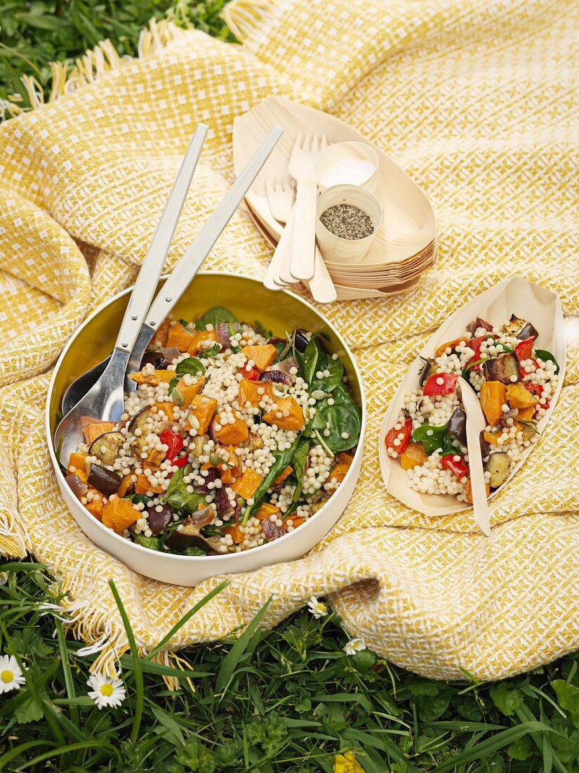 Couscous-Gemüse-Salat zum Picknick