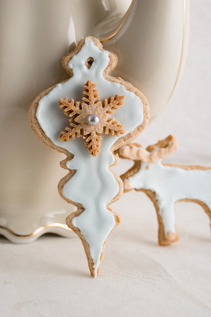 Weihnachtsplätzchen als Tannenbaumschmuck